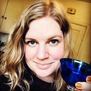 Meet your Posher, Caitlin